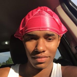 Meet your Posher, Jj